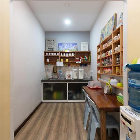 Oyo 89344 Labuan Avenue Hotel Экстерьер фото