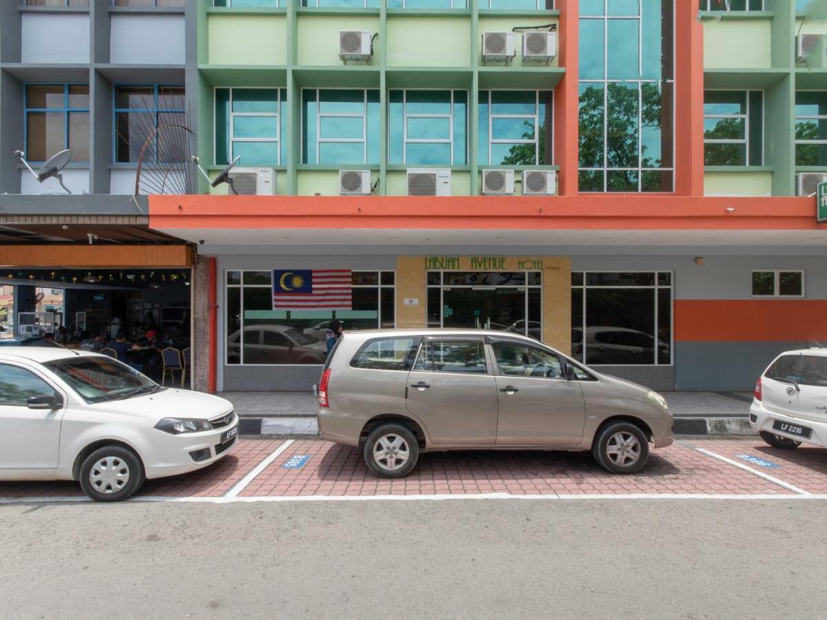 Oyo 89344 Labuan Avenue Hotel Экстерьер фото